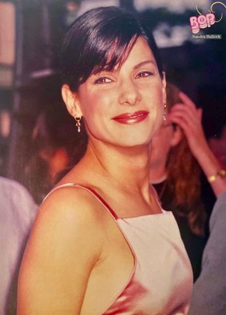 Sandra Bullock 1995 Pinup